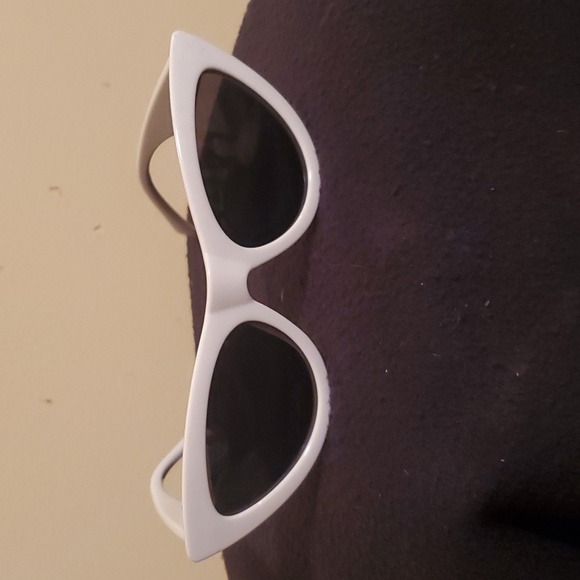 White Cat Eye Sunglasses - Picture 2 of 8